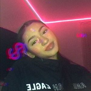 Meet your Posher, Bianca